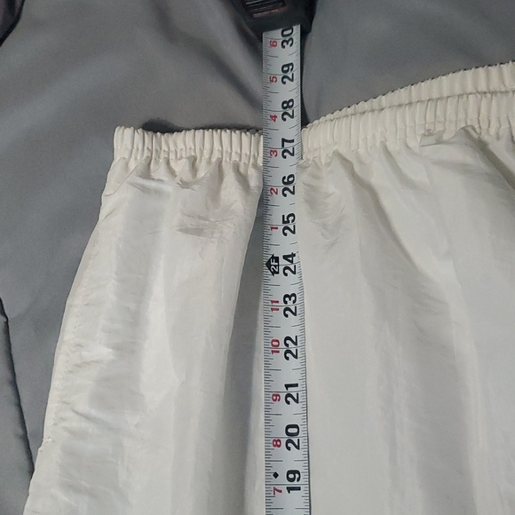 Surf Style pullover wind breaker - Picture 6 of 8